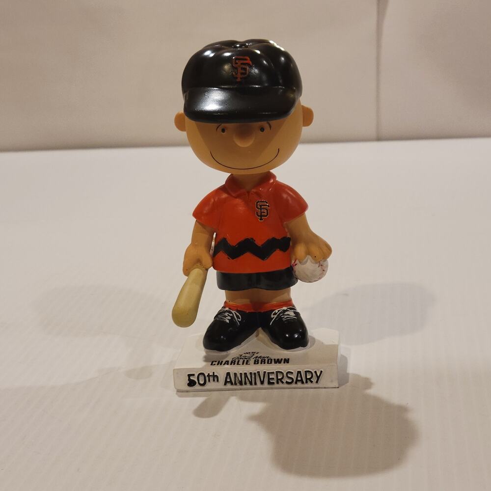 2017 SF Giants Charlie Brown Bobblehead 50th Anniversary New in the box